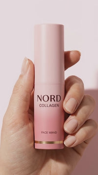 NORD COLLAGEN Face Wand — stiftet i handen